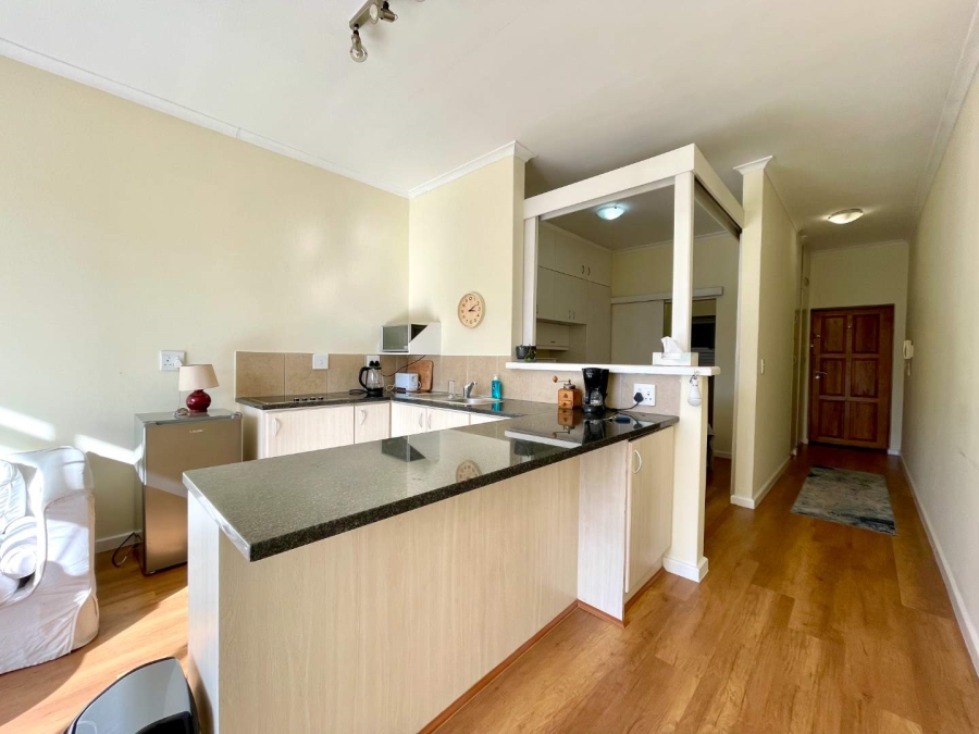 To Let 1 Bedroom Property for Rent in Beach Estate Western Cape
